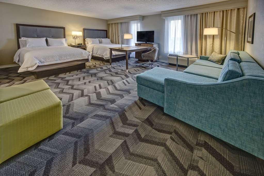 Hampton Inn & Suites Clermont Room photo